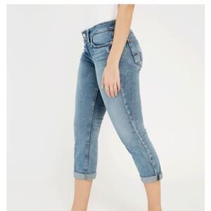 Silver Jeans Women's Suki Mod Rise Capri New with Tags 29x24